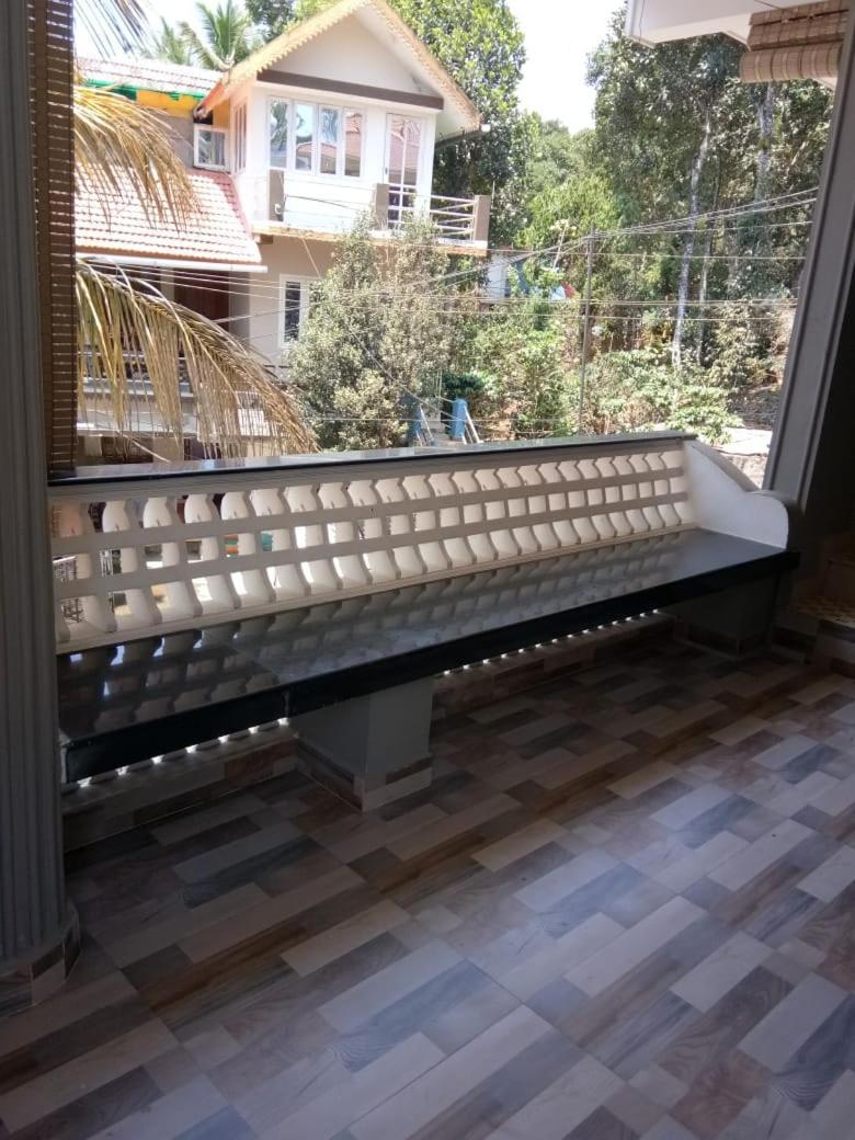 טקאדי Spice Cottage Homestay מראה חיצוני תמונה