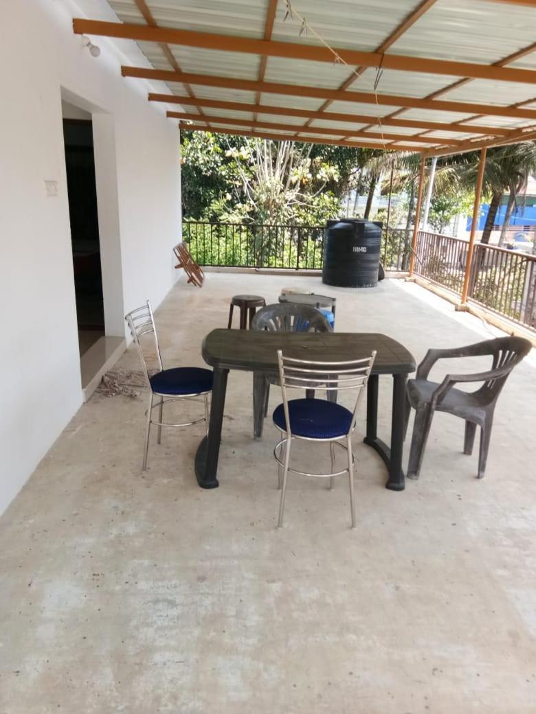 טקאדי Spice Cottage Homestay מראה חיצוני תמונה